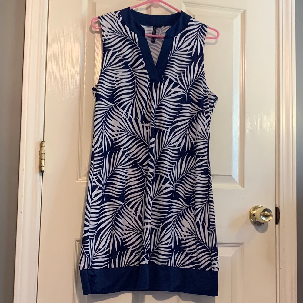 Navy and White Leaf Print Sleeveless Dress